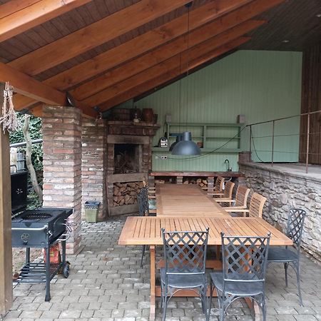 Apartmán Na statku Miskovice  Exteriér fotografie