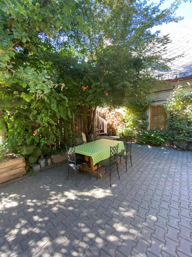 Apartmán Na statku Miskovice  Exteriér fotografie
